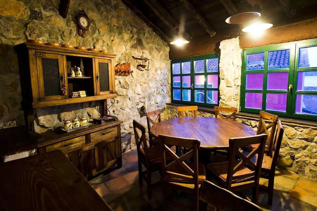 Villa Lily Comfortable Holiday Residence Вели-Иж