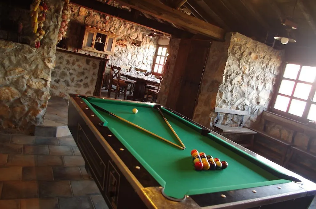 Villa Lily Comfortable Holiday Residence Вели-Иж