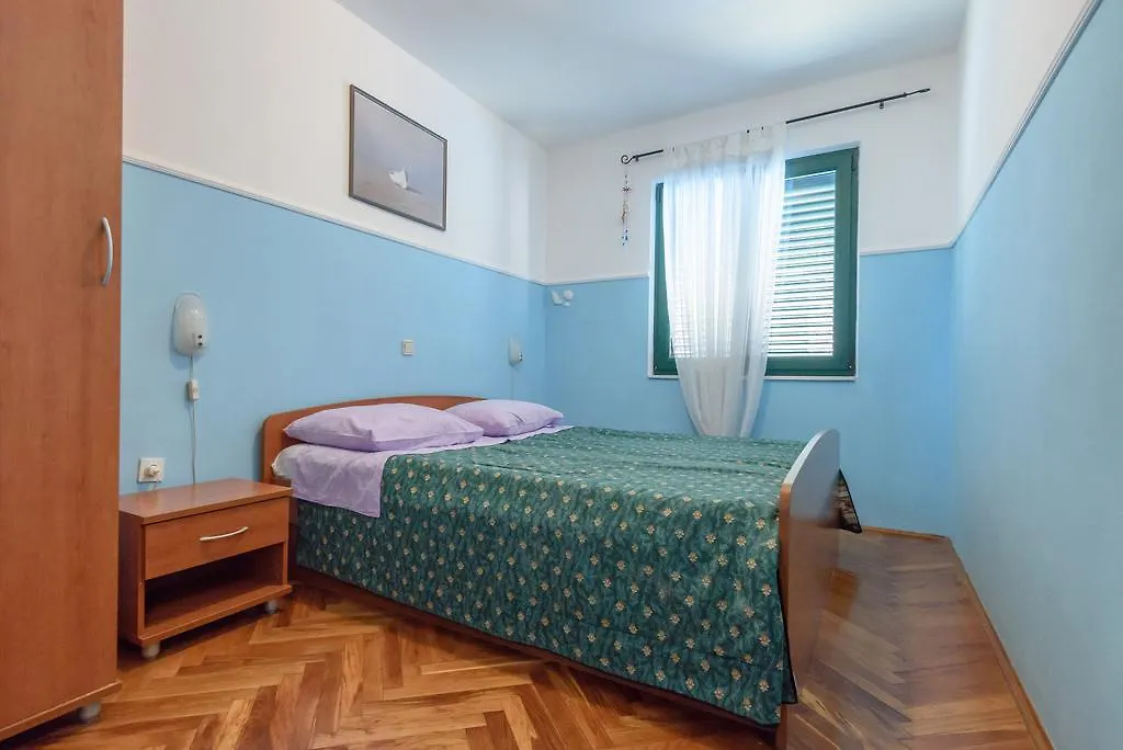 Villa Lily Comfortable Holiday Residence Вели-Иж Хорватия